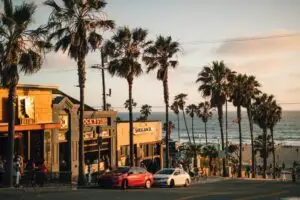 A view of local businesses on Manhattan Beach Blvd